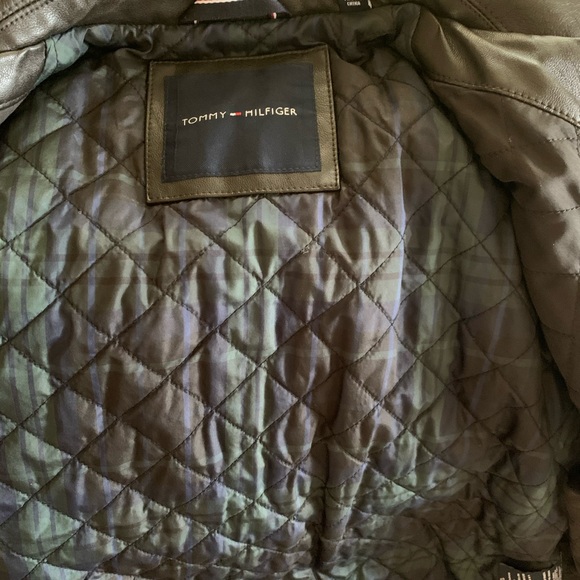 Tommy Hilfiger (XL) men’s Bomber Style Jacket - Picture 2 of 3